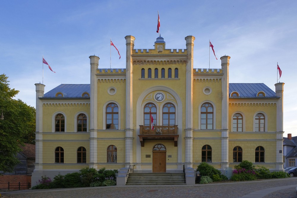 Kuldīgas novada pašvaldība (Kuldīgas jaunais rātsnams)