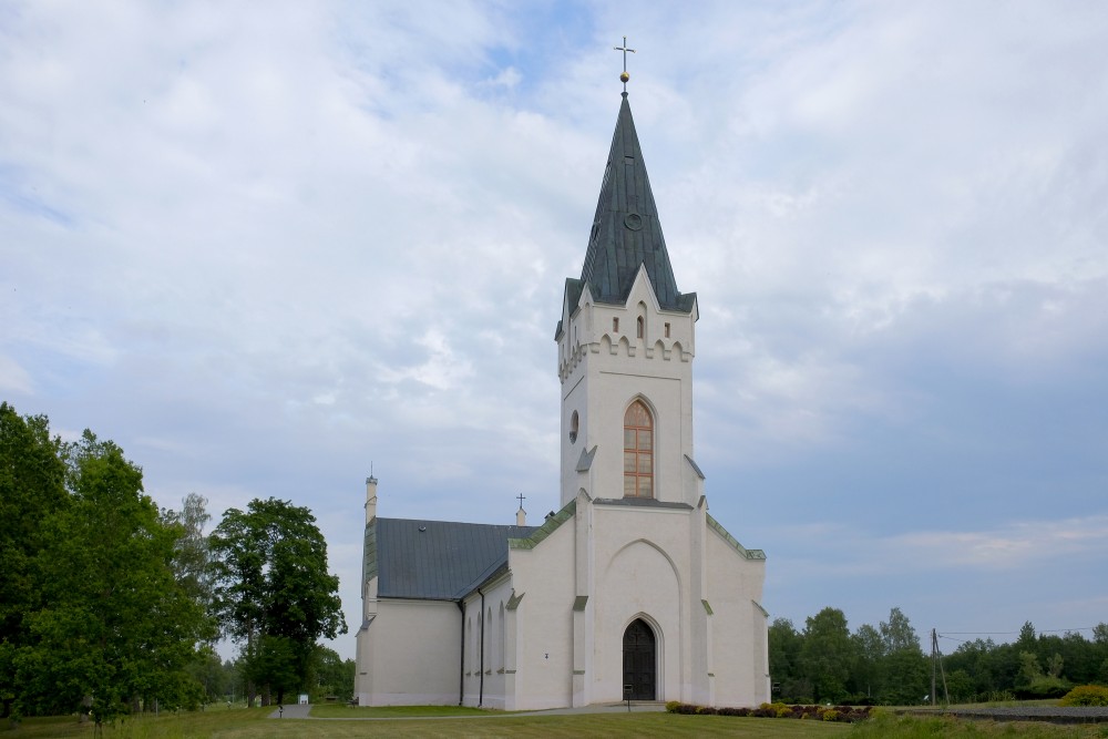 Jaunpiebalgas luterāņu baznīca