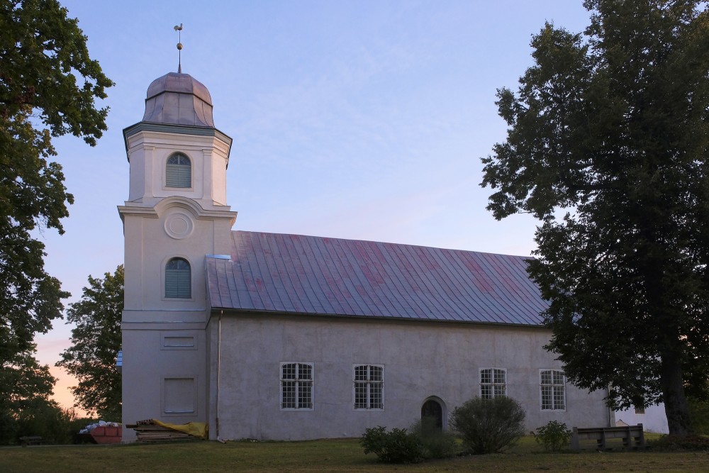 Madlienas luterāņu baznīca