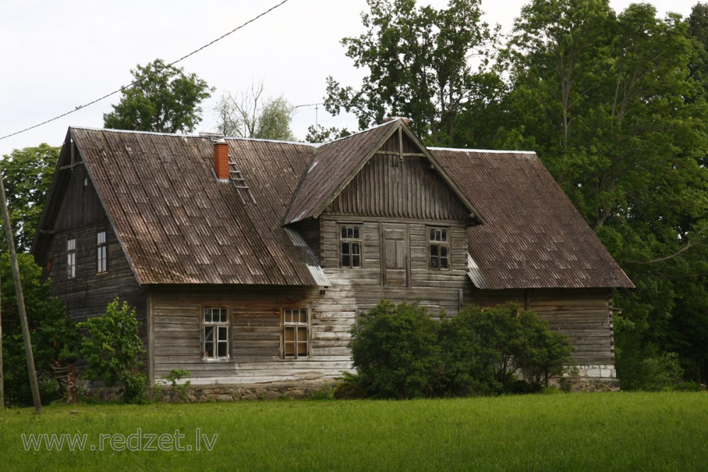 Lauku māja