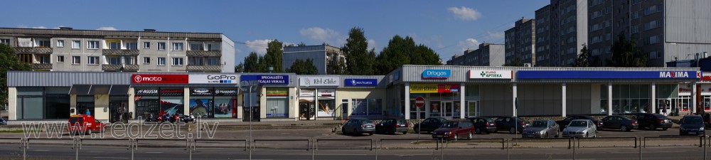 Tirdzniecības centrs "Maxima X" (Dzelzavas 51a)