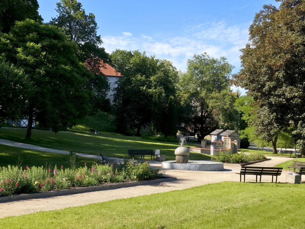 Kandava pie Bruņinieku pilskalna