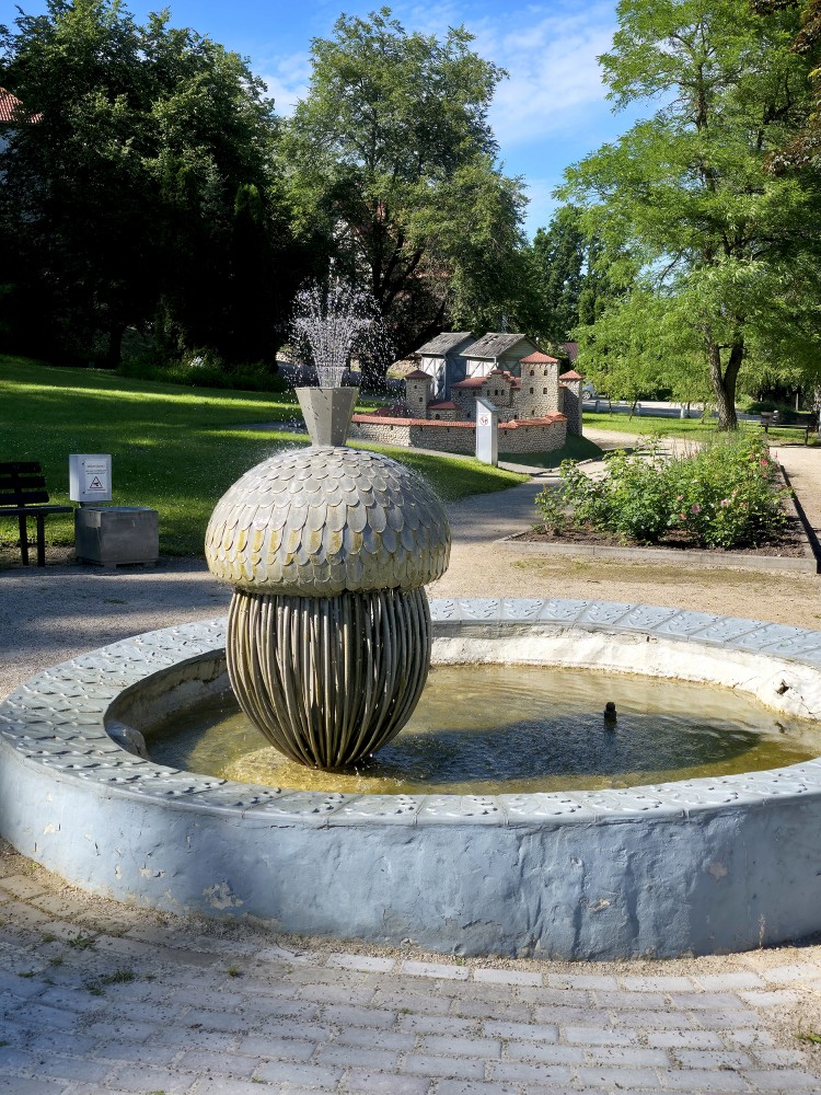 Zīle – strūklaka, Kandava