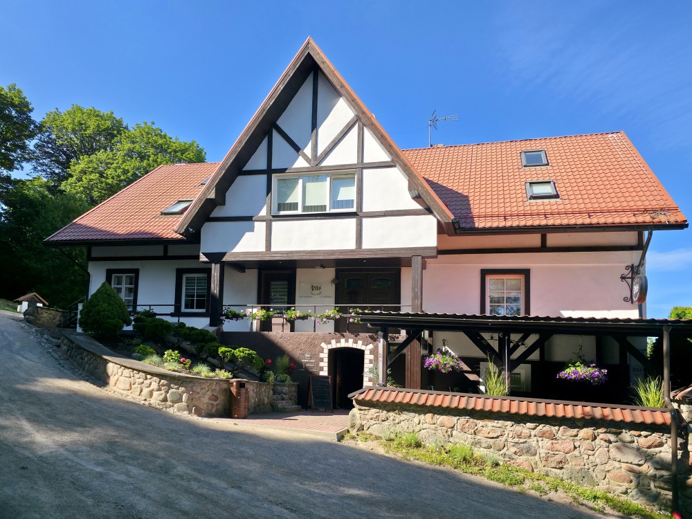 Pils, guesthouse and cafe, Kandava