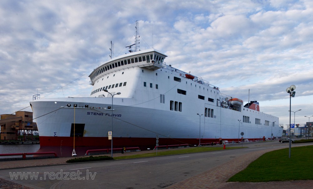 Kuģis "STENA FLAVIA"