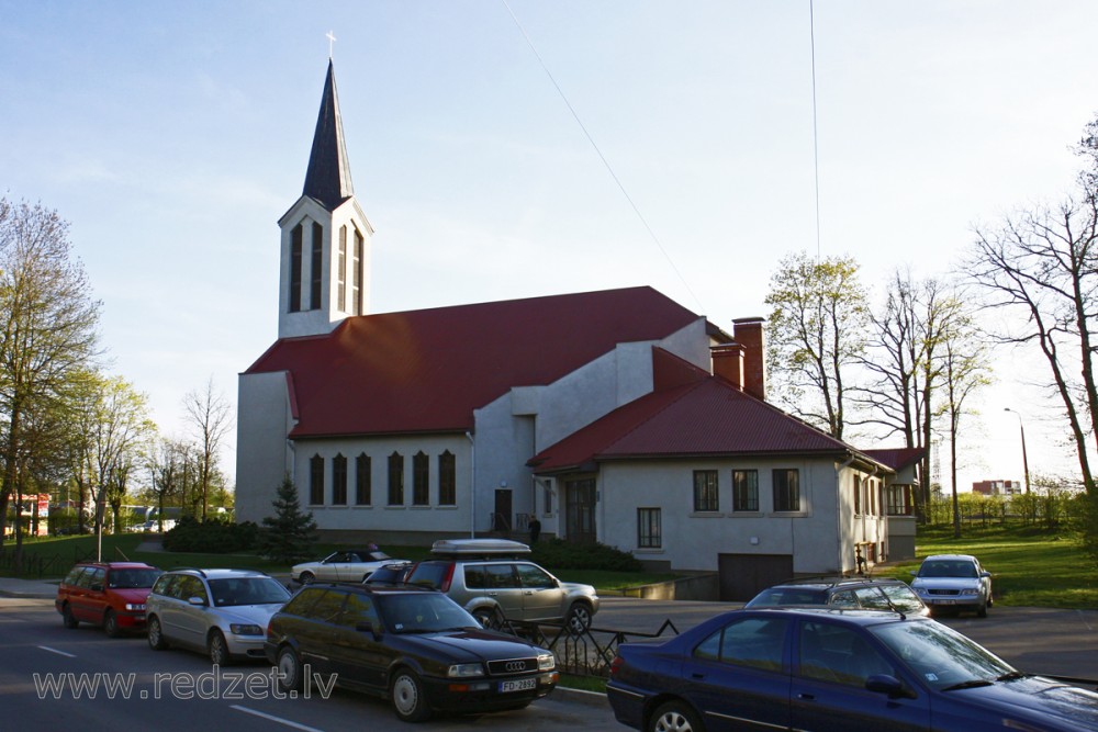 Ogres Svētā Meinarda Romas katoļu baznīca