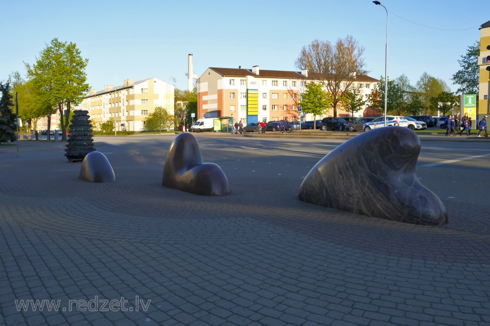 Sculpture "Waves", Pauls Jaunzems, Ventspils