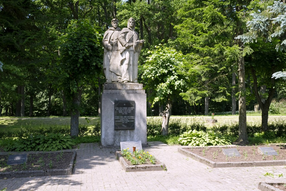 Monument to the Fallen in World War II in Galēni