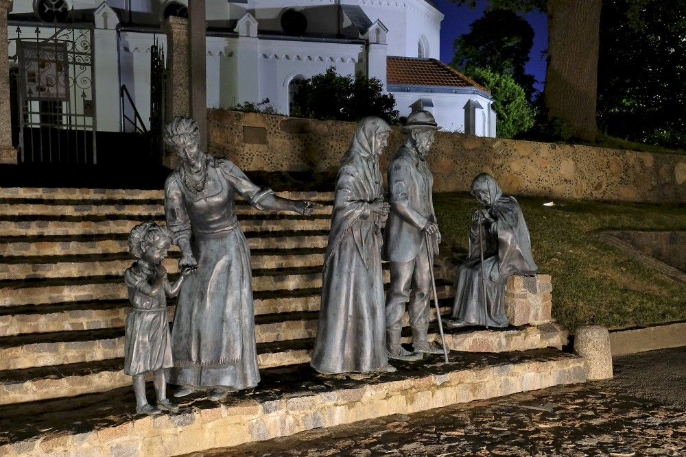 Sculptures of Characters from J. Rozentāls’ Painting  at Night