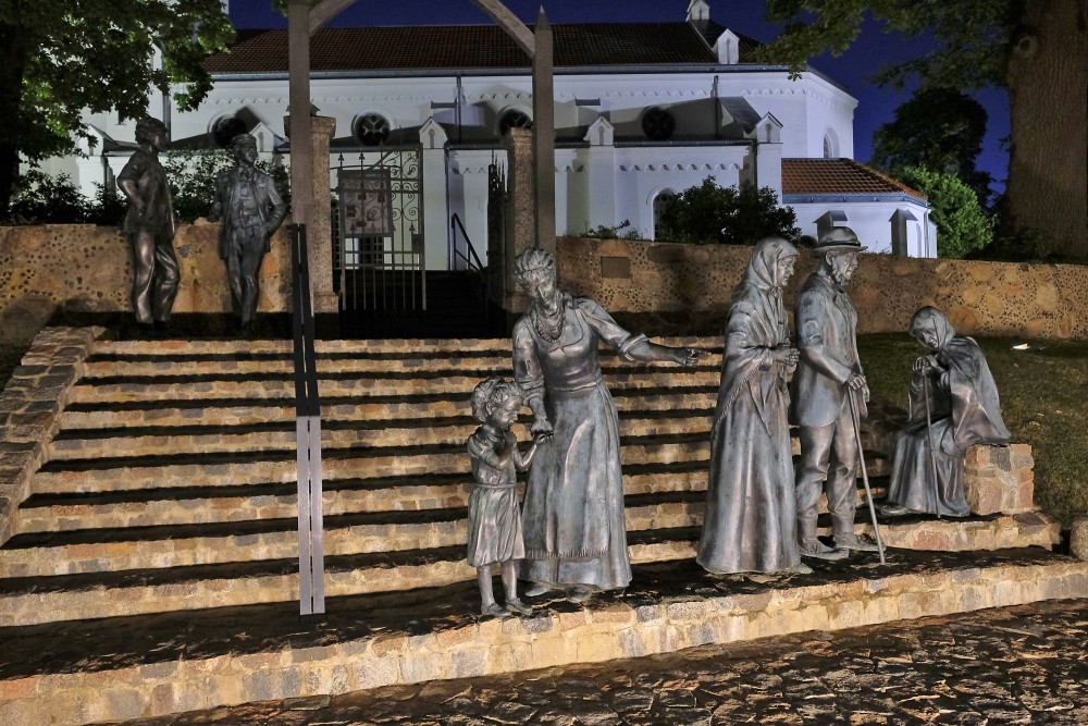 Sculptures of Characters from J. Rozentāls’ Painting  at Night