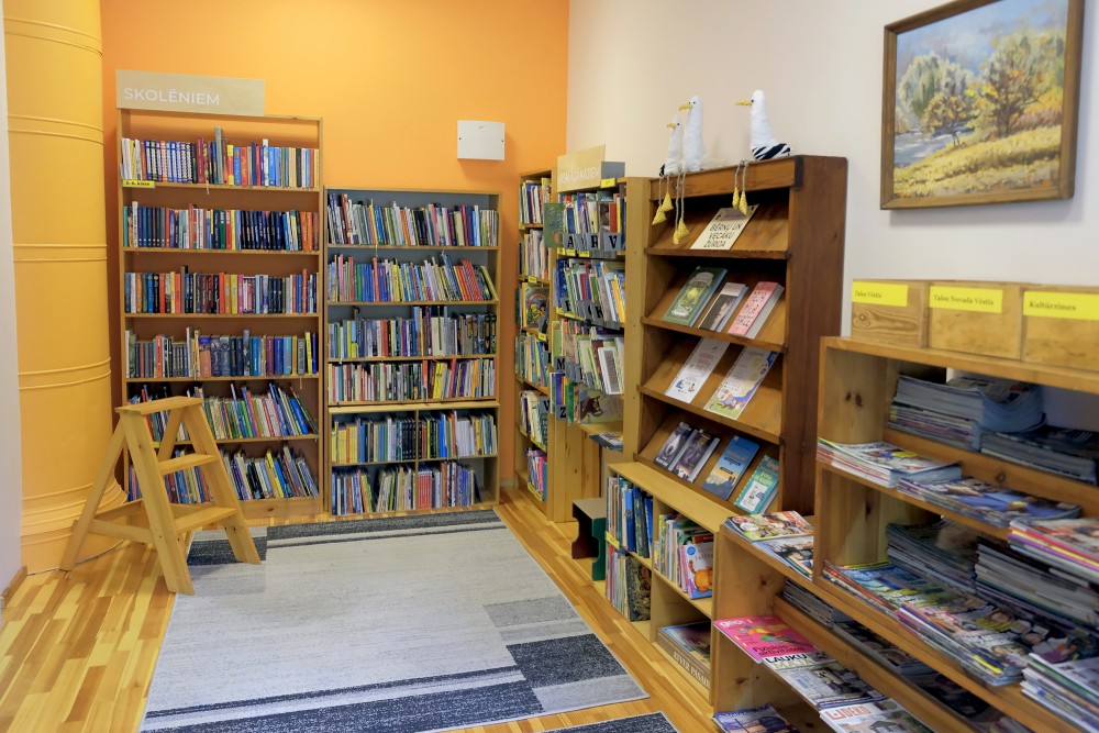 Kaltenes bibliotēka