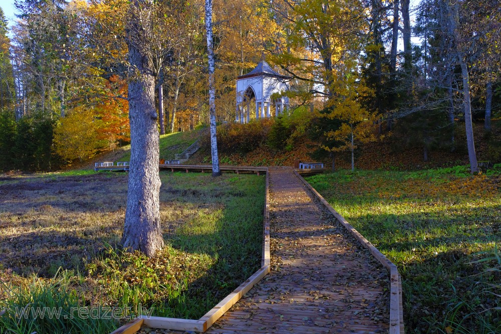 Alexandr's Pavilion in Alūksne Manor Park