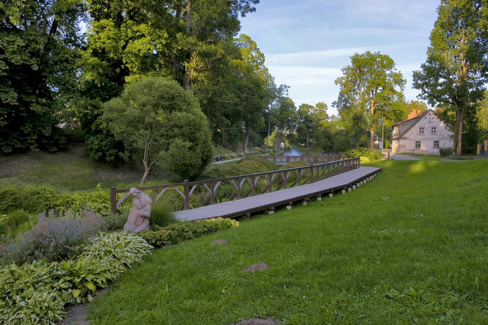 Kuldīgas pils parks