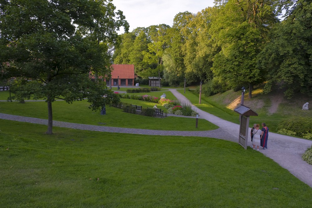 Kuldīgas pils parks