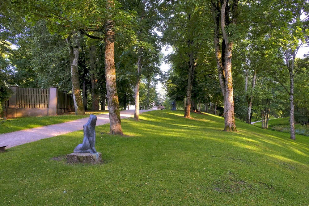 Kuldīgas pils parks