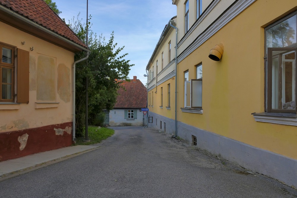 Baznīcas iela 32 Kuldīgā (Kuldīgas vēsturiskais centrs)