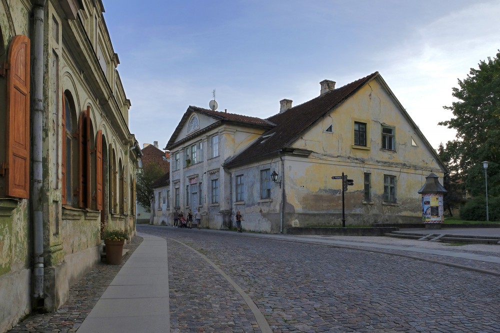 Kuldīgas vecpilsēta, Baznīcas iela