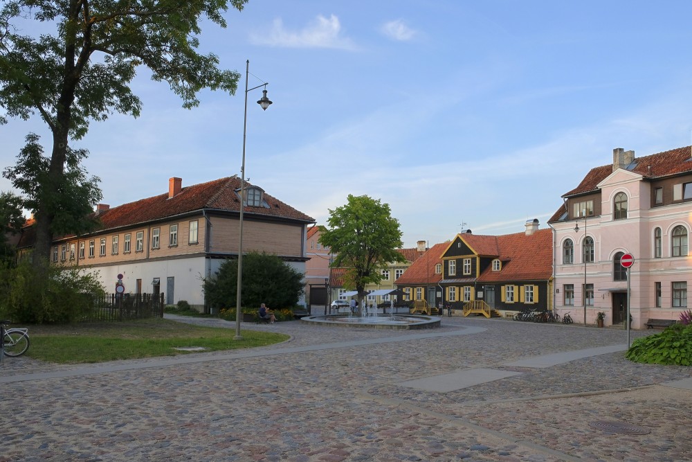 Old Town of Kuldīga, Town Hall Fountain