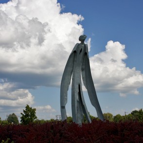 Sculpture “Sirdsputns” (Kārlis Īle) Sculpture “Sirdsputns” (Kārlis Īle)